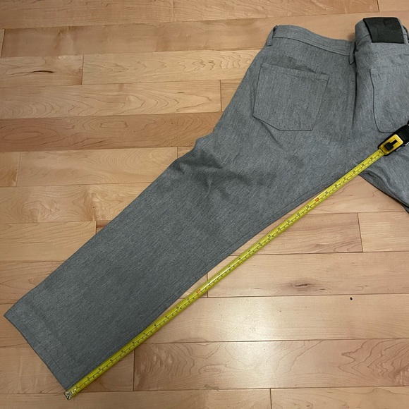Men's Naked and Famous Jeans Arctic Selvedge 32x28 Weird Guy Fit - Picture 6 of 7